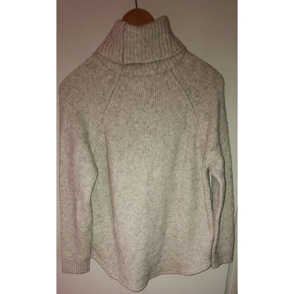 ❤SOLD!!!NWT Michael Kors Pearl Heather Sweater - Picture 5 of 9